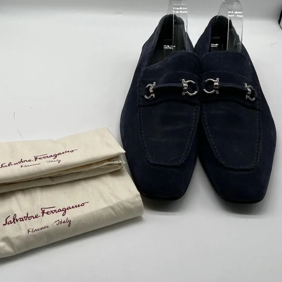 Salvatore Ferragamo | Shoes | Salvatore Ferragamo Blue Suede  display picture 2